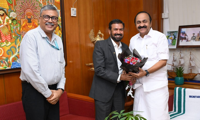 CSL CMD calls on Kerala Chief Minister